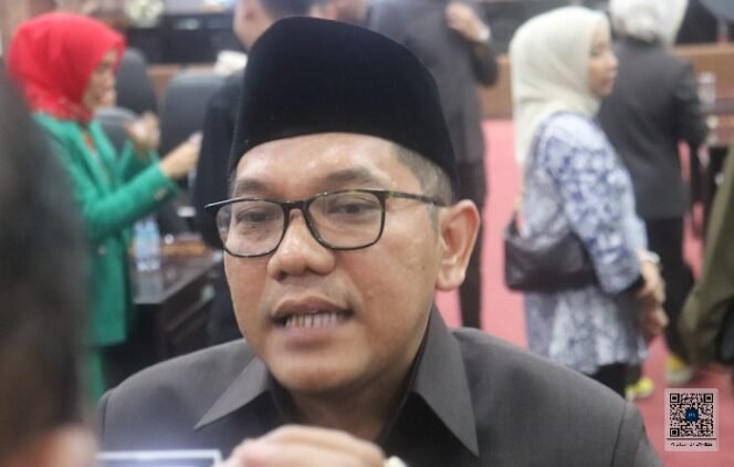 
					Ketua DPRD Kendal, Mahfud Sodiq menegaskan komitmennya untuk bersinergi dengan eksekutif membangun Kabupaten Kendal.(Ist)