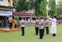 Upacara serah terima jabatan (sertijab) lima posisi strategis di lingkungan Polres Kendal | Foto: Riyadi