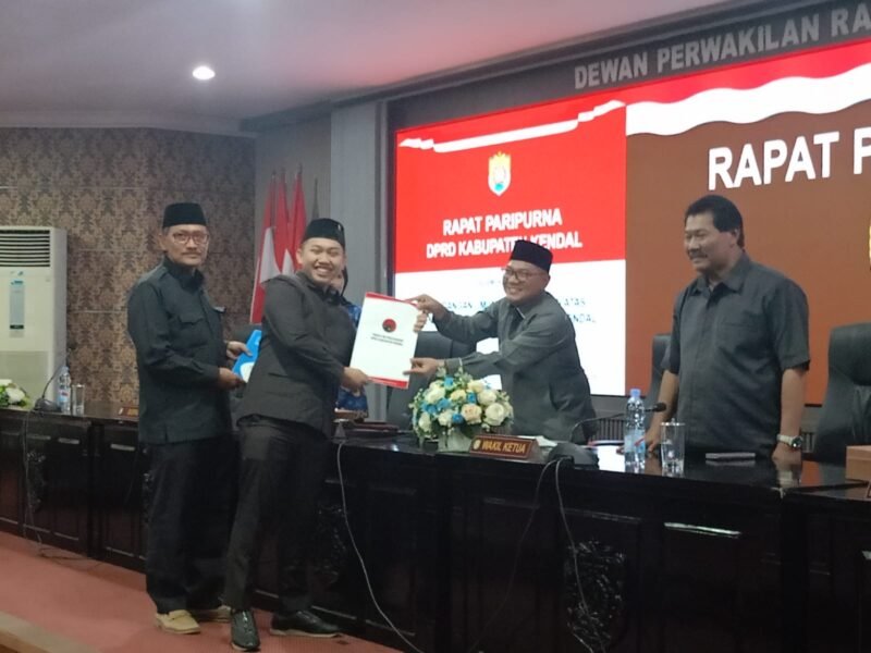 Rapat Paripurna Pandangan Umum Fraksi-fraksi atas Penyampaian Raperda Kabupaten Kendal, Jumat (17/10/2025) | Foto : Tim Redaksi Wawasannews