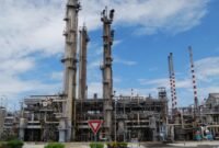 Pemerintah Indonesia resmi menetapkan kebijakan bahan bakar campuran bioetanol wajib yang akan mulai diterapkan secara nasional pada tahun 2027