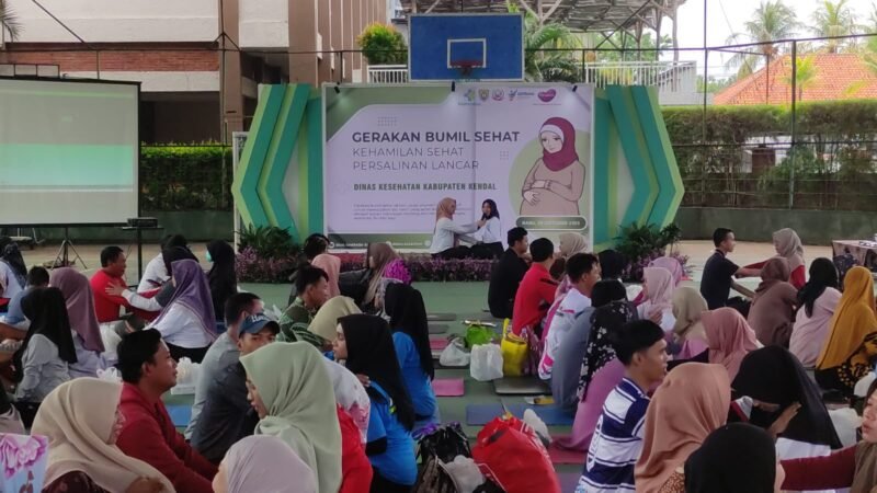Bupati Kendal ajak ibu hamil jaga pola makan sehat (29/10) | Wawasannews