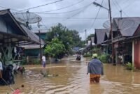 Beberapa rumah yang terdampak banjir di sumatra utara. (Istimewa/wawasannews)