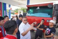 Anggota DPR RI asal Sumbar Andre Rosiade bersama tim dari Pertamina Patra Niaga melakukan inspeksi mendadak ke SPBU di Kota Padang, Minggu (9/11/2025). | Wawasannews