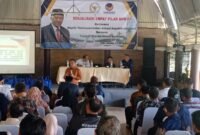 Anggota DPR RI Fraksi NasDem, Drs. Fadholi, saat memberikan paparan dalam Sosialisasi Empat Pilar MPR RI di Tirtoarum, Kabupaten Kendal, Selasa (11/11/2025). | Wawasannews (Fuad)
