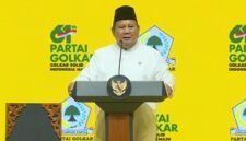 Presiden Prabowo Subianto menyampaikan pidato pada Puncak HUT Ke-61 Partai Golkar di Jakarta, Jumat (5/12/2025). (Istimewa/Wawassannews)