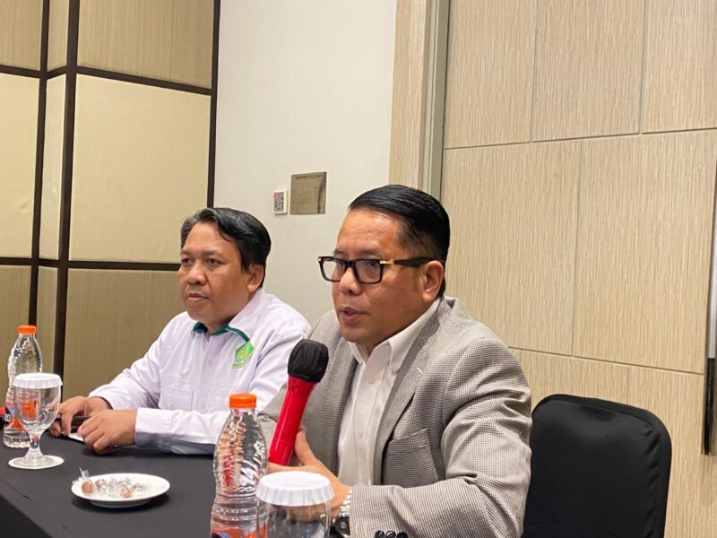 Sekretaris Jenderal Kementerian Agama (Kemenag) Prof. Phil. Kamaruddin Amin, M.A., Ph.D dan Kepala PUSPENMA Ruchman Basori (Istimewa/WawasanNews)