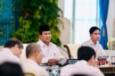Presiden Prabowo saat memimpin rapat di Istana Negara. (Istimewa/Wawasannews)