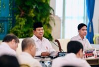 Presiden Prabowo saat memimpin rapat di Istana Negara. (Istimewa/Wawasannews)