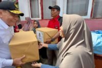 Menko Polhukam Jenderal TNI (Purn) Djamari Chaniago meninjau Posko Tanggap Darurat di SDN 02 Cupak Tangah, Padang, Sumatra Barat. (Istimewa/Wawasannews)
