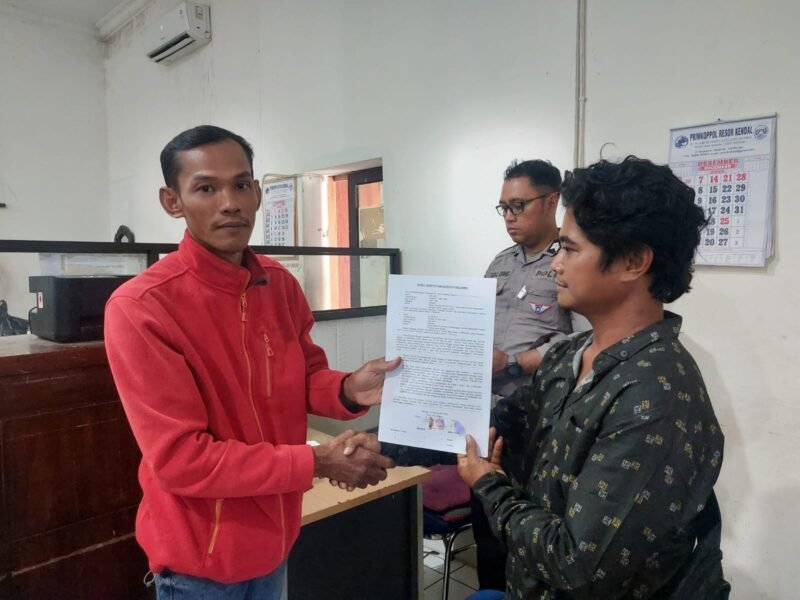 Polres Kendal memfasilitasi perkara kecelakaan sehingga selesai melalui restorative justice.(Dok Pribadi)