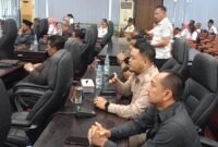Sejumlah anggota DPRD Kabupaten Kendal menyampaikan interupsi dalam Rapat Paripurna DPRD Kendal, saat pembahasan persetujuan Raperda Perubahan atas Perda Nomor 8 Tahun 2016, dengan sorotan terhadap aktivitas galian C di kawasan perbatasan Kendal–Semarang. (Istimewa/Wawasannews)