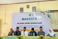 Pengurus dan tamu undangan menghadiri pembukaan kegiatan MAKESTA (Masa Kesetiaan Anggota) Mandiri PR IPNU IPPNU Desa Sukolilan yang digelar di MI NU 44 Sukolilan, Kecamatan Patebon, Kabupaten Kendal, Sabtu (27/12/2025). Dok pribadi pimpinan ranting. (Wawasannews)