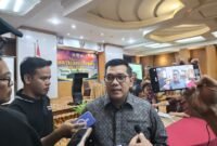 Ketua DPRD Kendal Mahfud Sodiq memberikan keterangan kepada wartawan usai kegiatan Gathering Mitra DPRD Kabupaten Kendal Tahun 2025 Sabtu (6/12/2025). Dok pribadi. (Wawasannews)