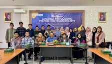 Peserta LAPP Beasiswa Indonesia Bangkit Kemenag berfoto bersama usai penutupan kegiatan di UIN Maulana Malik Ibrahim Malang. (Istimewa/Wawasannews)