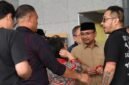 Mantan Menteri Agama Yaqut Cholil Qoumas (kedua kanan) berjalan keluar ruangan usai memenuhi panggilan KPK di Gedung Merah Putih KPK, Kamis (7/8/2025) - (Istimewa/Wawasannews)