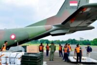 Salah satu pesawat milik TNI Angkatan Udara yang digunakan untuk mengirimkan bantuan kepada daerah yang terkena bencana. (Istimewa/Wawasannews)