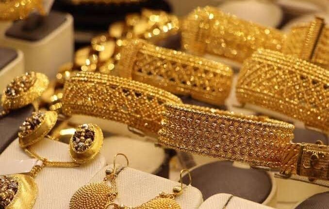 Harga Emas Perhiasan Menguat, Simak Daftar Terbaru Raja Emas dan Laku Emas Hari Ini