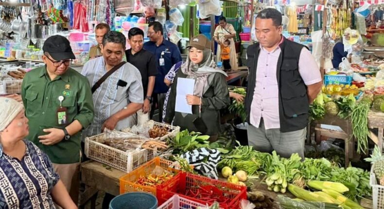 Satgas Pangan Sidak Pasar Kendal, Harga Cabai Tembus Rp82 Ribu dan Minyakita Dijual Paket