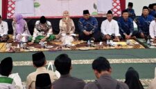 Bupati Kendal bersama jajaran Pemerintah Kabupaten Kendal mengikuti rangkaian Safari Ramadhan 1447 Hijriah di Masjid Darussalam, Desa Tunggulsari, Kecamatan Brangsong, Sabtu (21/2/2026). (Istimewa/Wawasannews)