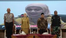 Ketua DPRD Kendal Mahfud Sodiq bersama Bupati Kendal Dyah Kartika Permanasari dan Kapolres Kendal Hendry Susanto Sianipar saat menghadiri Rapat Koordinasi Lintas Sektoral cipta kondisi Ramadan 1447 H di Pendopo Tumenggung Bahurekso, Senin (23/2/2026). Foto: Istimewa/Wawasannews