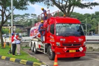 Mobile storage" atau tangki penyimpanan bergerak yang disiapkan Pertamina Patra Niaga JBT di Rest area 456 Tol Semarang -Solo. (Istimewa/Wawasannews)