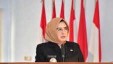 Arsip foto Bupati Pekalongan Fadia Arafiq saat menyampaikan sambutan dalam sebuah agenda resmi pemerintahan. (Istimewa/Wawasannews.com)