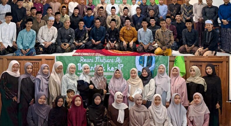 Iksantrik Kendal Gelar Halal Bihalal ke-17, Dorong Revolusi Jiwa Negeri untuk Generasi Berakhlak