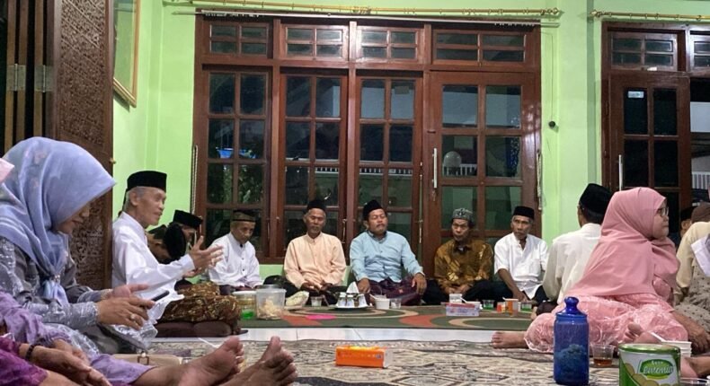 Sowan Lebaran Majelis Ta’lim Nurul Iman Kendal Perkuat Ukhuwah dan Tradisi Silaturahmi