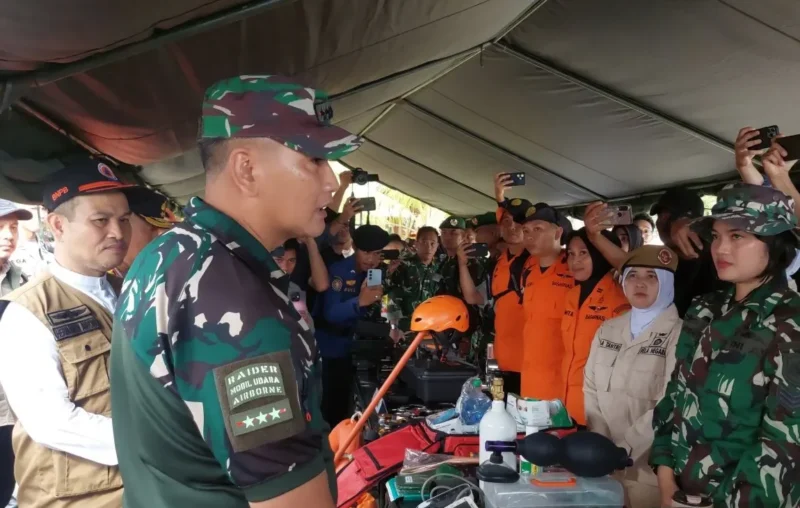 Pangkogabwilhan I Letjen TNI Kunto Arief Wibowo memantau kesiapsiagaan bencana di Provinsi Bengkulu, di Bengkulu, Jumat (17/04/2026). (Istimewa/Wawasannews)