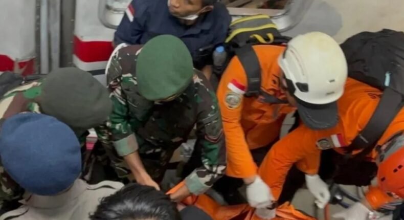 92 Korban Kecelakaan KRL Bekasi Timur, 85 Selamat dan 7 Meninggal Dunia