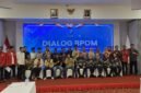 Peserta dialog bersama BPOM RI dan perwakilan Pimpinan Pusat Ikatan Pelajar Nahdlatul Ulama (PP IPNU) berfoto bersama usai kegiatan “Dialog BPOM” yang membahas pengawasan obat dan makanan serta peran generasi muda dalam kebijakan publik di Jakarta, Kamis (2/4/2026). Foto : Wawasannews.com