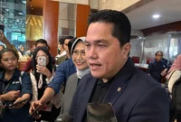 Menteri Pemuda dan Olahraga Erick Thohir seusai mengikuti rapat bersama komisi X DPR RI di Kompleks Gedung DPR/MPR RI, Senayan, Jakarta pada Selasa (27/01/2026). (Istimewa/Wawasannews)