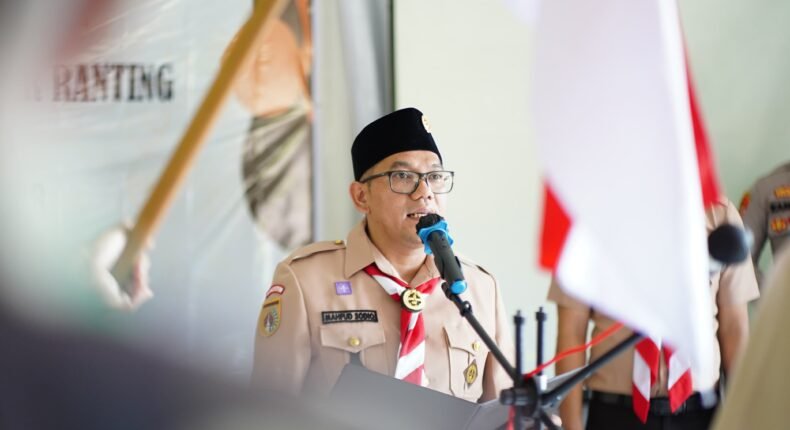 Kwarcab Kendal Lantik Mabiran dan Kwaran Ringinarum, Soroti Tantangan AI dalam Pramuka