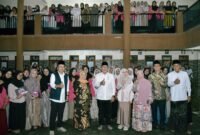 Menko Pangan RI Zulkifli Hasan saat berkunjung ke Ponpes di Jombang Jawa Timur, Kamis (9/4/2026).(Istimewa)