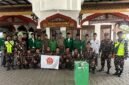 Banser Satkorkel Sedayu bersama kader Ansor berfoto bersama usai melaksanakan ziarah di Makam Kyai Guru KH. Asy’ari, Kaliwungu Selatan, Kendal, dalam rangka kegiatan touring dan penguatan nilai spiritual serta kebersamaan, Ahad (19/4/2026). Foto : Wawasannews.com