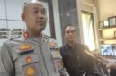 Kapolres Kendal AKBP Hendry Susanto Sianipar memberikan keterangan kepada awak media terkait kasus tawuran yang terjadi di Kelurahan Ngilir, Kecamatan Kendal, di Mapolres Kendal, Senin (20/4/2026). Foto : Wawasannews.com