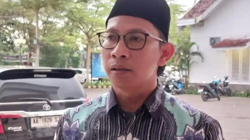 Anggota Fraksi PKB DPRD Jawa Tengah, Zaki Mubarok, saat memberikan keterangan kepada awak media terkait penguatan kelembagaan pesantren melalui pembentukan Direktorat Pesantren Kementerian Agama RI. Wawasannews.com