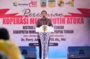 Menteri Koperasi (Menkop) Ferry Juliantono berbicara dalam peresmian Koperasi Merah Putih di Kampung Atuka, Distrik Mimika Tengah, Kabupaten Mimika, Provinsi Papua Tengah, Kamis (9/4/2026). (Istimewa/Wawasannews)