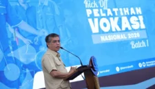 Menteri Ketenagakerjaan Yassierli dalam peluncuran program Pelatihan Vokasi Nasional di Balai Besar Pelatihan Vokasi dan Produktivitas (BBPVP) Bekasi, Jawa Barat, Rabu (8/4/2026). (Istimewa/Wawasannews)