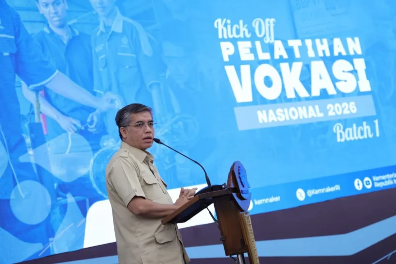 Menteri Ketenagakerjaan Yassierli dalam peluncuran program Pelatihan Vokasi Nasional di Balai Besar Pelatihan Vokasi dan Produktivitas (BBPVP) Bekasi, Jawa Barat, Rabu (8/4/2026). (Istimewa/Wawasannews)