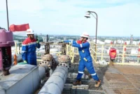 Aktivitas Perwira Pertamina di Kilang Residual Fluid Catalytic Cracking (RFCC) Pertamina Patra Niaga Refinery Unit (RU) IV Cilacap. (Istimewa/Wawasannews)