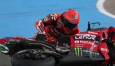 Pembalap Tim Ducati Lenovo Marc Marquez terjatuh dalam sprint race GP Spanyol di Jerez , 25 April 2026. (Istimewa/Wawasannews)