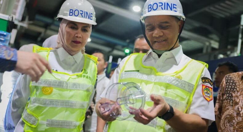 Gubernur Jateng Minta Investor Prioritaskan Tenaga Kerja Lokal di Jateng