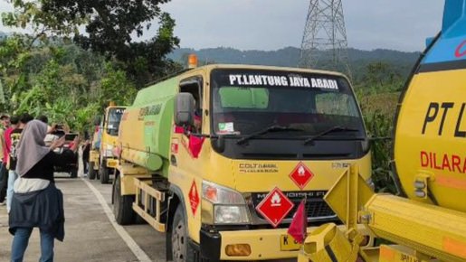 Dari Klantung ke Cepu, Sumur Minyak Rakyat Kendal Resmi Kirim Perdana Minyak Mentah