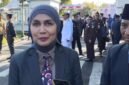 Bupati Kendal Dyah Kartika Permanasari saat memberikan pernyataan kepada awak media terkait kecelakaan bus rombongan SMPN 2 Brangsong di Tol Cipali, Jawa Barat. (Istimewa/Wawasannews)