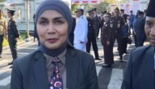 Bupati Kendal Dyah Kartika Permanasari saat memberikan pernyataan kepada awak media terkait kecelakaan bus rombongan SMPN 2 Brangsong di Tol Cipali, Jawa Barat. (Istimewa/Wawasannews)