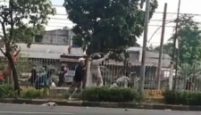 Tawuran antarwarga di Jalan I Gusti Ngurah Rai, Klender, Duren Sawit, Jakarta Timur, Senin (25/5/2026). (Istimewa/Wawasannews)