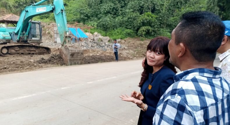 Komisi C DPRD Kendal Sidak Pengerukan Tanah di Sepetek, Soroti Jalan Licin dan Muatan Truk Berlebih
