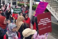 Suasana sejumlah peserta aksi damai dari Aliansi Perempuan Indonesia di Dukuh Atas, Jakarta Pusat, Jumat, (1/5/2026). (Istimewa/Wawasannews)