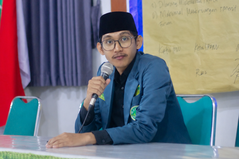Arsip - Sekretaris IPNU Kabupaten Kendal, M. Yulian Nur Ichsan, saat menyampaikan materi, jum' at (3/4/2026). (Istimewa/Wawasannews)